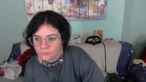 Everly online show from 21, 12, 2025