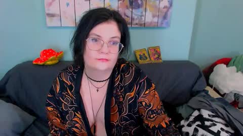 Everly online show from 30, 3, 2026