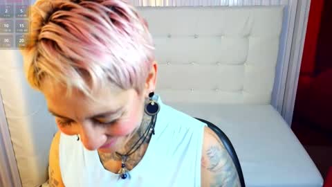 Snapshot of everlyn_sexx chatting on 24, 3, 2026 everlyn_sexx online show from 24, 3, 2026