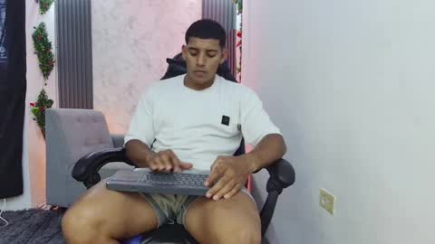 Snapshot of evessinn chatting on 20, 9, 2025 luis online show from 20, 9, 2025