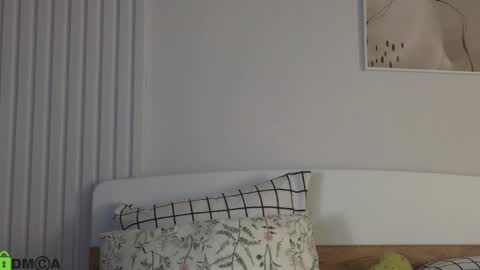 evi_woow online show from 13, 12, 2024