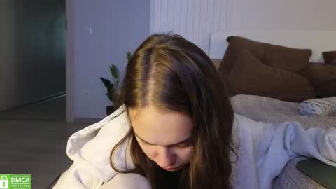 evi_woow online show from 21, 9, 2025