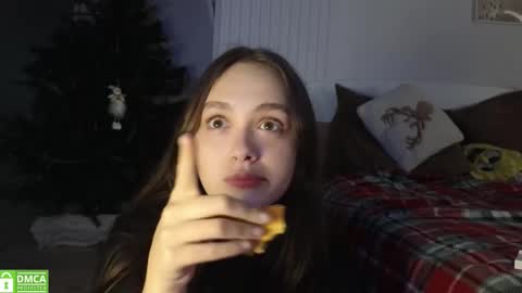 evi_woow online show from 27, 11, 2025