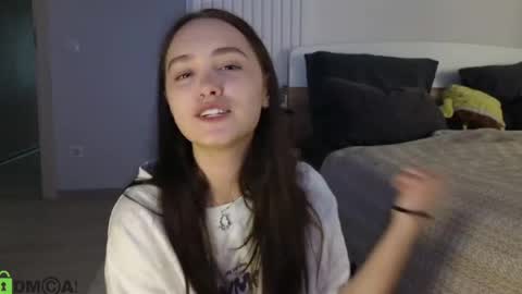 Snapshot of evi_woow chatting on 5, 4, 2026 evi_woow online show from 5, 4, 2026