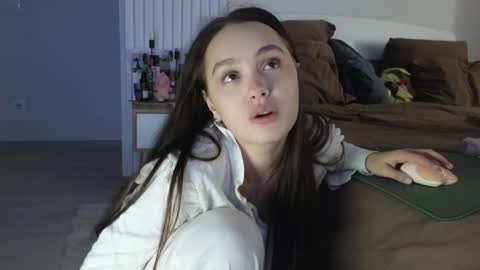 Snapshot of evi_woow chatting on 29, 4, 2026 evi_woow online show from 29, 4, 2026
