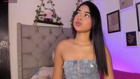 Snapshot of evieh1_ chatting on 15, 1, 2026 Ivi Alejandra online show from 15, 1, 2026