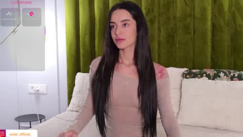 Snapshot of evierosie chatting on 9, 4, 2026 Evie online show from 9, 4, 2026