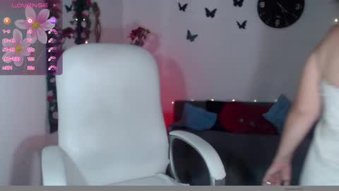 Snapshot of evil_stepmothers chatting on 12, 2, 2025 Pamela  online show from 12, 2, 2025