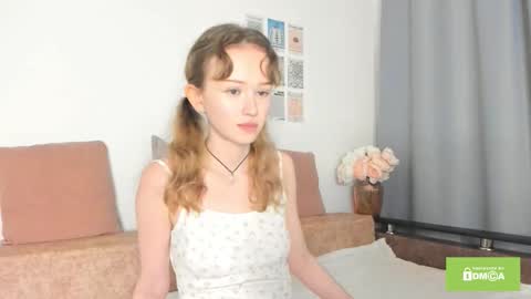 Snapshot of evkasuper chatting on 21, 9, 2025 Eva online show from 21, 9, 2025