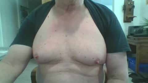 Snapshot of excitacbleguy9 chatting on 8, 2, 2025 was excitablyguy hacked online show from 8, 2, 2025