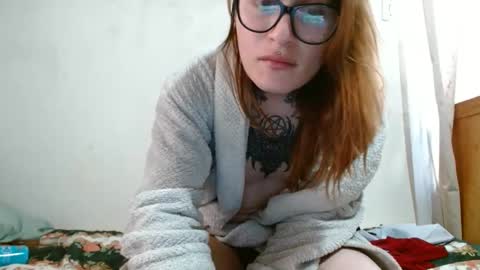 Snapshot of exolizzz66 chatting on 1, 2, 2025 Exolizz online show from 1, 2, 2025