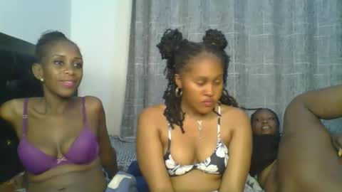 exotic_cutiee online show from 21, 4, 2026