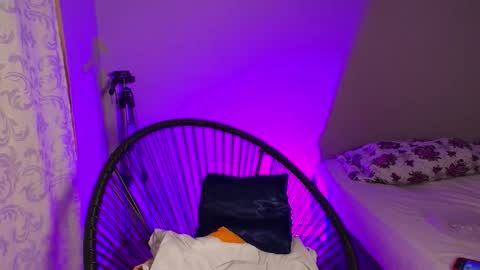 Snapshot of exotic_medussapp chatting on 4, 3, 2026 Soy Carla online show from 4, 3, 2026