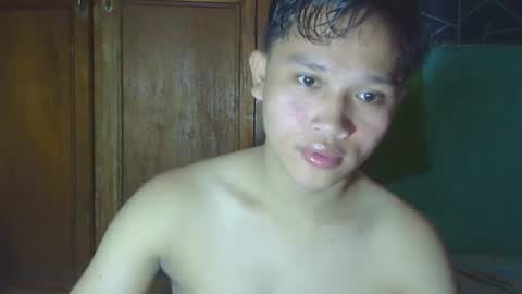 Snapshot of exotichugecock chatting on 19, 4, 2026 Jan online show from 19, 4, 2026