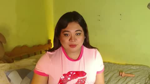 Snapshot of exoticpinayx chatting on 12, 10, 2025 SHANTAL MARIE online show from 12, 10, 2025