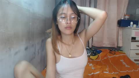 Snapshot of expenseve_kendy chatting on 6, 3, 2026 veronica online show from 6, 3, 2026