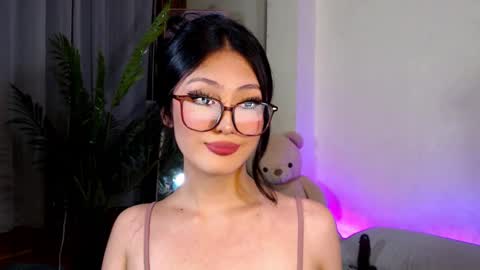 Snapshot of expensive_candyx chatting on 3, 12, 2024 Candy online show from 3, 12, 2024