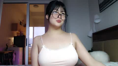 Candy  online show from 26, 3, 2026