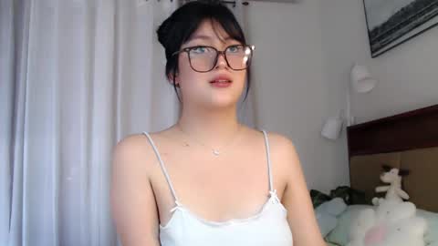 Candy  online show from 20, 5, 2026