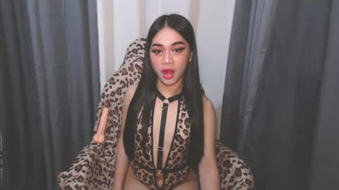 Snapshot of expensivets_chloe chatting on 14, 2, 2025 chloee online show from 14, 2, 2025