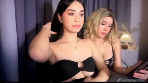 Snapshot of expensivets_chloe chatting on 31, 5, 2026 chloee online show from 31, 5, 2026
