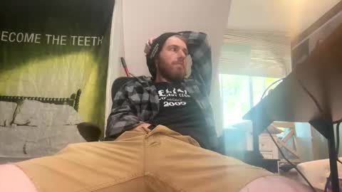 Explosivee andyy online show from 2, 6, 2026