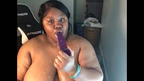 Snapshot of explosivekitty69 chatting on 30, 9, 2025 Miss Kitty online show from 30, 9, 2025