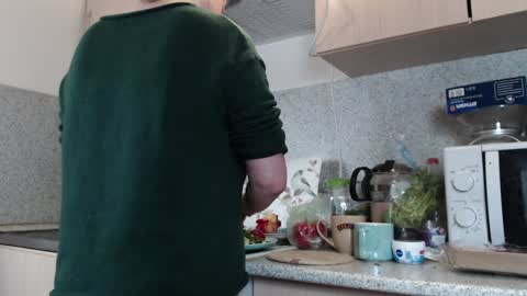 Snapshot of exponentex5 chatting on 2, 12, 2024 Crystal online show from 2, 12, 2024