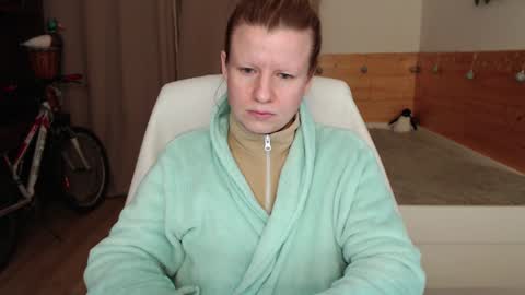 Snapshot of exponentex5 chatting on 5, 12, 2024 Crystal online show from 5, 12, 2024