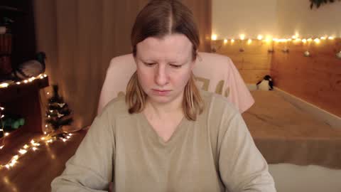 Snapshot of exponentex5 chatting on 3, 2, 2025 Crystal online show from 3, 2, 2025