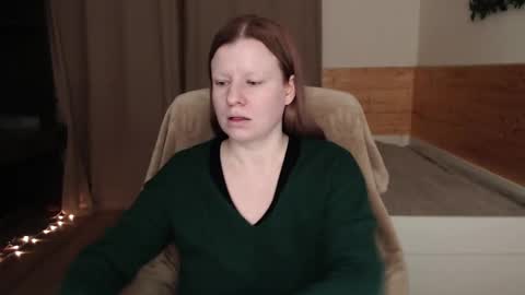 Snapshot of exponentex5 chatting on 1, 3, 2025 Crystal online show from 1, 3, 2025