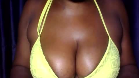 Snapshot of extremelywetgirl_ chatting on 3, 4, 2026 extremelywetgirl_ online show from 3, 4, 2026