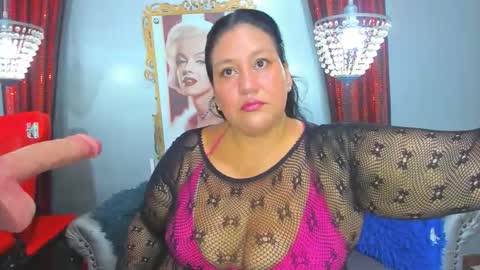 Nessa casst online show from 13, 12, 2025