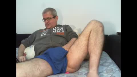 Snapshot of eyes12 chatting on 31, 1, 2025 GEORGE online show from 31, 1, 2025