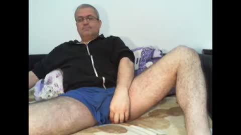 Snapshot of eyes12 chatting on 2, 3, 2025 GEORGE online show from 2, 3, 2025
