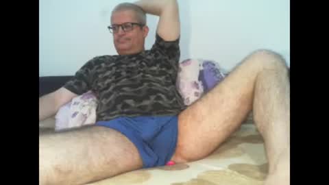 Snapshot of eyes12 chatting on 15, 9, 2025 GEORGE online show from 15, 9, 2025