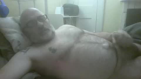 Snapshot of f1zzeek chatting on 7, 3, 2026 f1zzeek online show from 7, 3, 2026