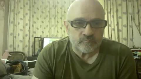 Snapshot of f1zzeek chatting on 15, 3, 2026 f1zzeek online show from 15, 3, 2026