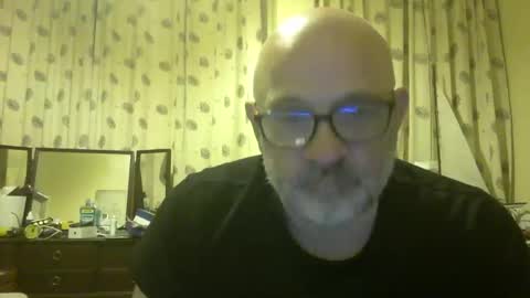 Snapshot of f1zzeek chatting on 19, 5, 2026 f1zzeek online show from 19, 5, 2026