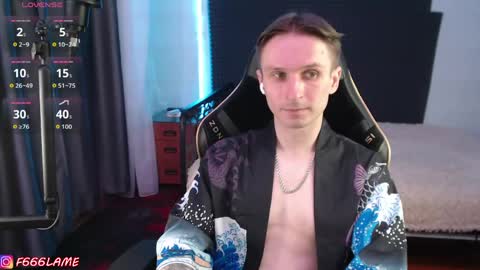 Snapshot of f666lame chatting on 15, 4, 2026 F666LAME online show from 15, 4, 2026