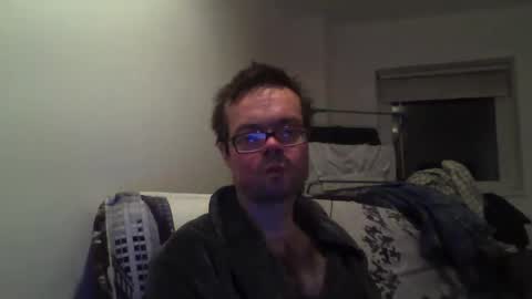 Snapshot of fab1951a2 chatting on 13, 11, 2025 fab1951a2 online show from 13, 11, 2025