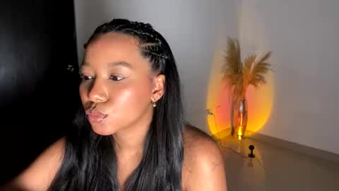 Thianna online show from 9, 1, 2026