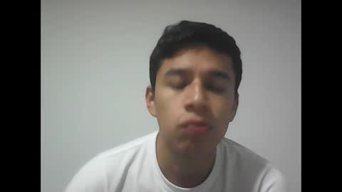 Snapshot of fabiar11 chatting on 25, 9, 2025 R online show from 25, 9, 2025