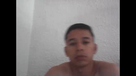 Snapshot of fabiar11 chatting on 10, 4, 2026 R online show from 10, 4, 2026