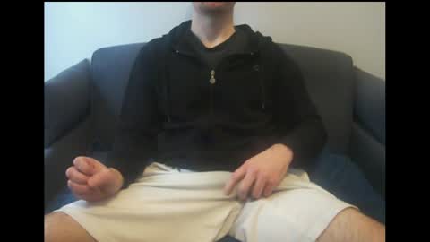 Snapshot of facelessescape chatting on 2, 12, 2024 FacelessEscape online show from 2, 12, 2024