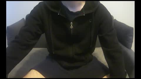 Snapshot of facelessescape chatting on 6, 3, 2025 FacelessEscape online show from 6, 3, 2025