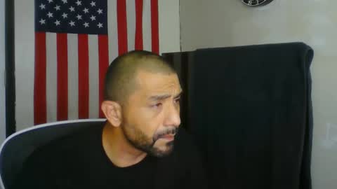 Snapshot of faded805 chatting on 14, 4, 2026 Mark online show from 14, 4, 2026