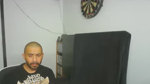 Snapshot of faded805 chatting on 30, 5, 2026 Mark online show from 30, 5, 2026