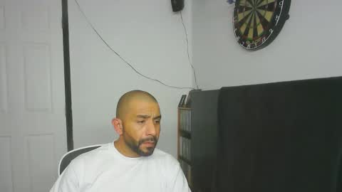 Snapshot of faded805 chatting on 31, 5, 2026 Mark online show from 31, 5, 2026