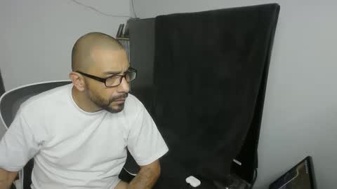 Snapshot of faded805 chatting on 1, 6, 2026 Mark online show from 1, 6, 2026